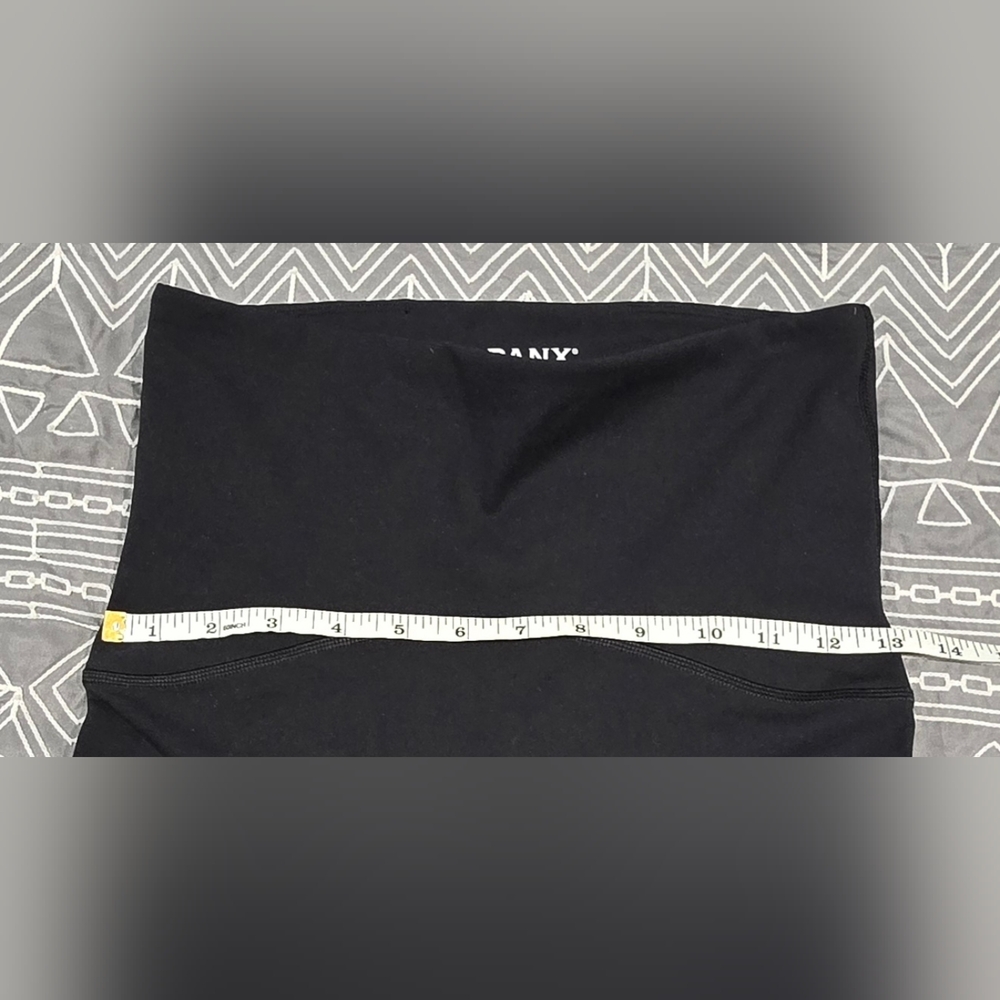 SOLD!!!!!  SPANX Black High Waisted Leggings Size Medium - Picture 5 of 8